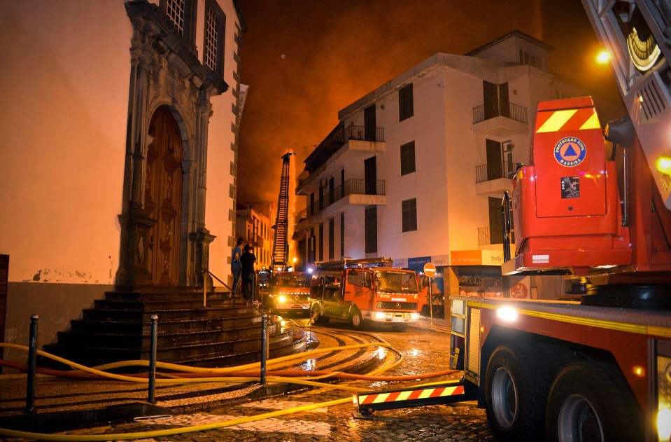  The fire tore through Funchal's historic old town, which is popular with tourists and filled with hotels and restaurants