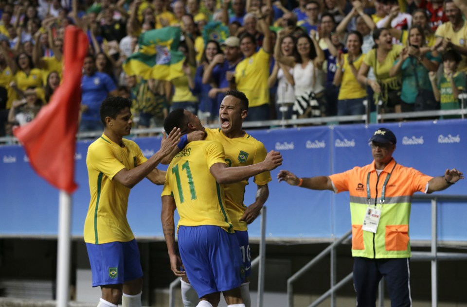  Neymar was back on song after widespread criticism across the nation