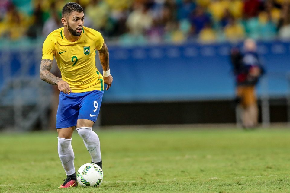  Manchester United will launch a bid for Brazilian striker Gabriel Barbosa