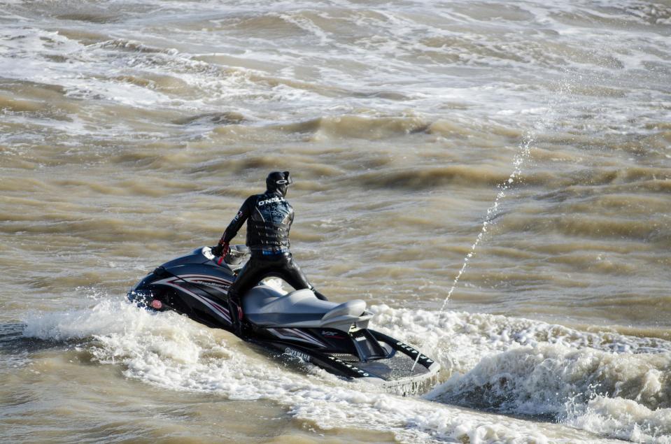 jet ski