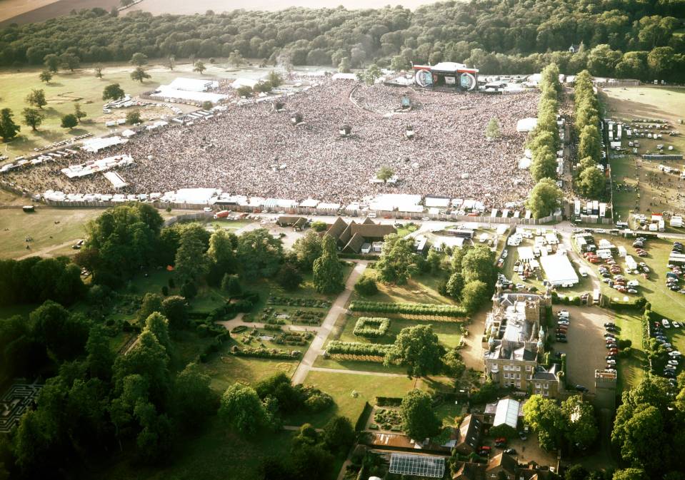 An amazing aerial shot of the Knebworth crowd