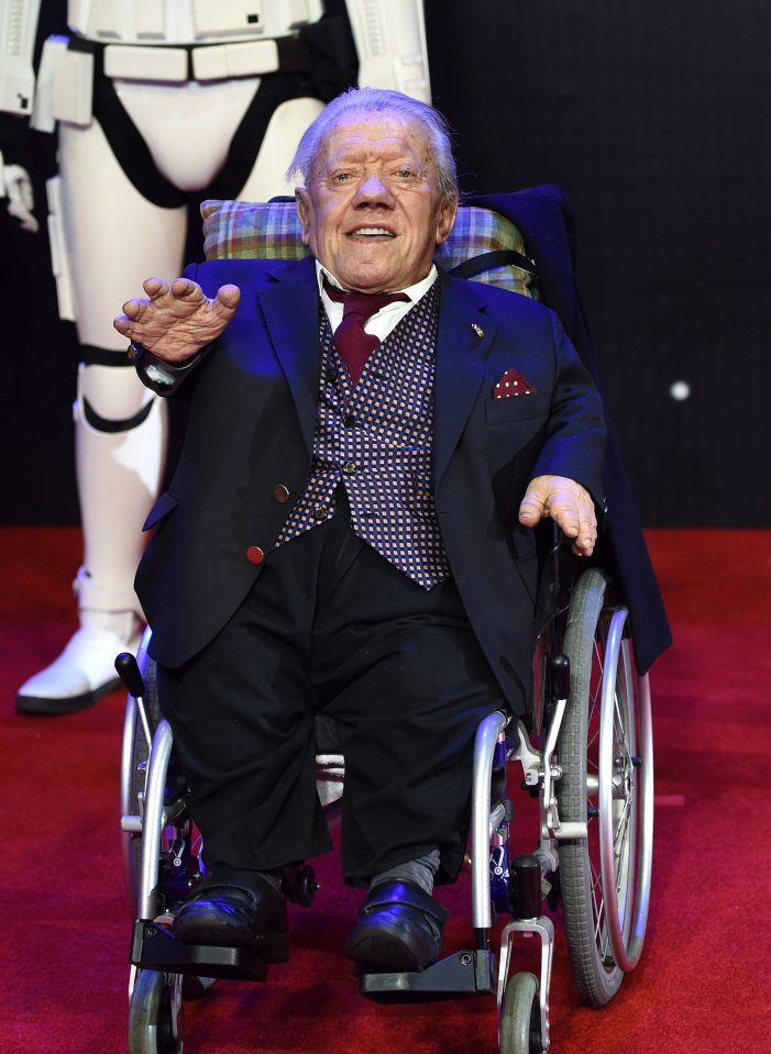  Friends, family and film stars attended the funeral of Kenny Baker today