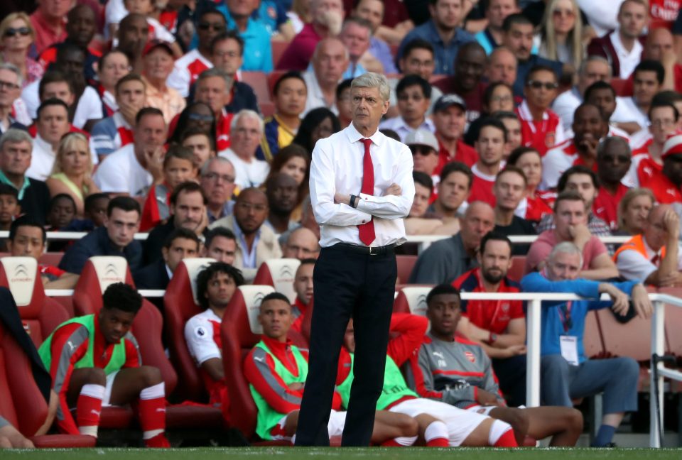  Wenger is under pressure form fans to make up for his lack of summer spending