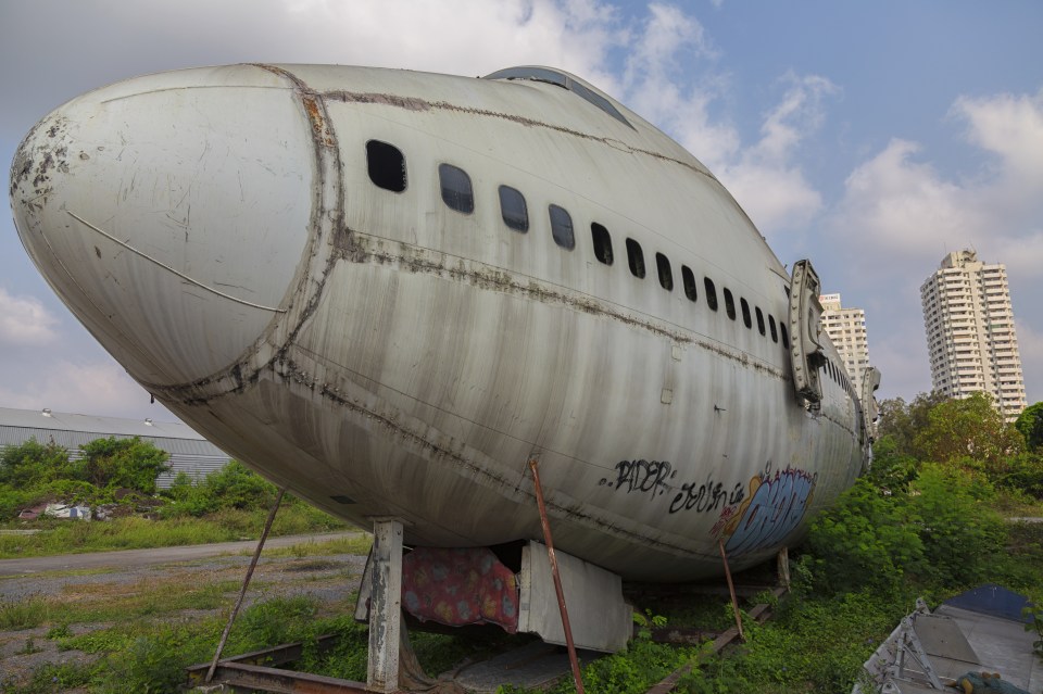 The cash-strapped businessman was forced to abandon the planes, which were meant to form a bar