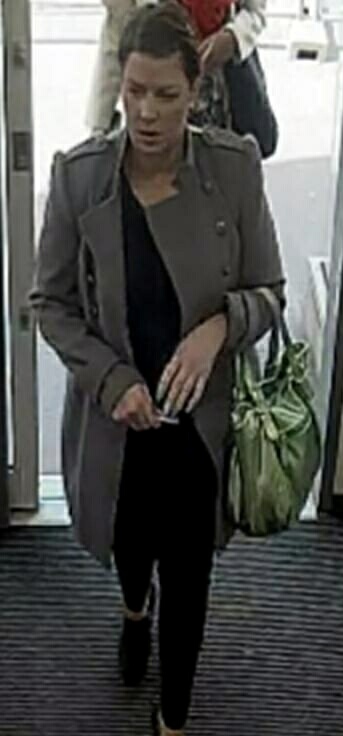  Police are also hunting this woman who pretended to be Gloria Hunniford's daughter