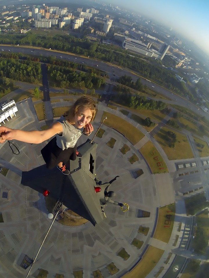 The set of snaps show the fearless woman tempting fate