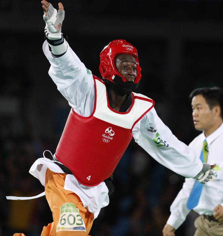  Cisse ran off the mat after realising he had snatched victory