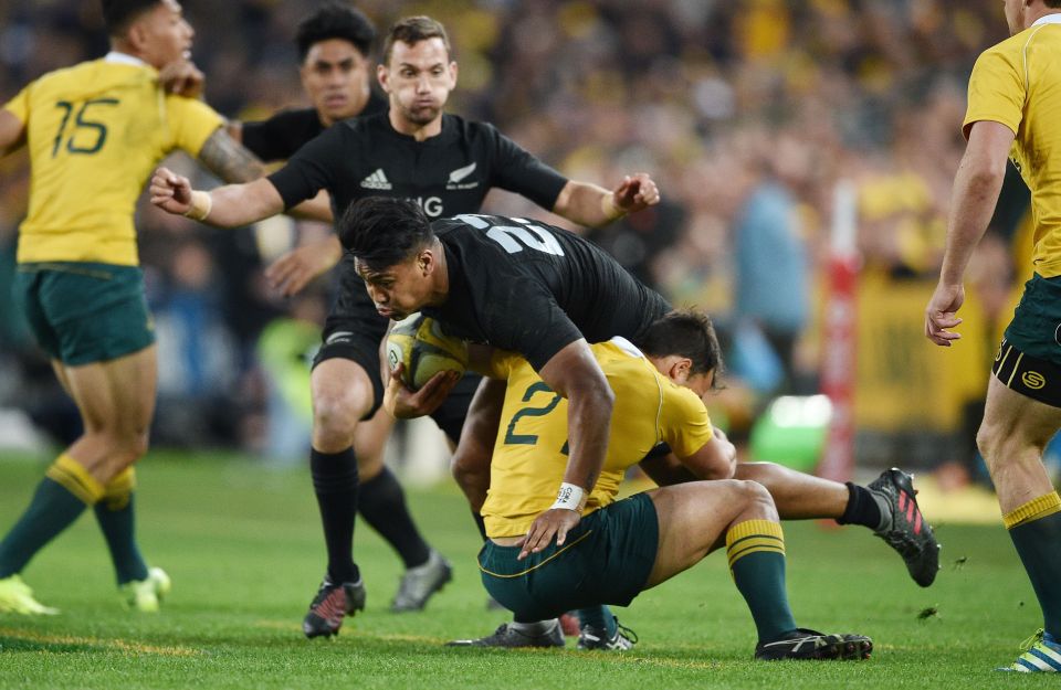  New Zealand wing king Julian Savea notched up his 40th Test try