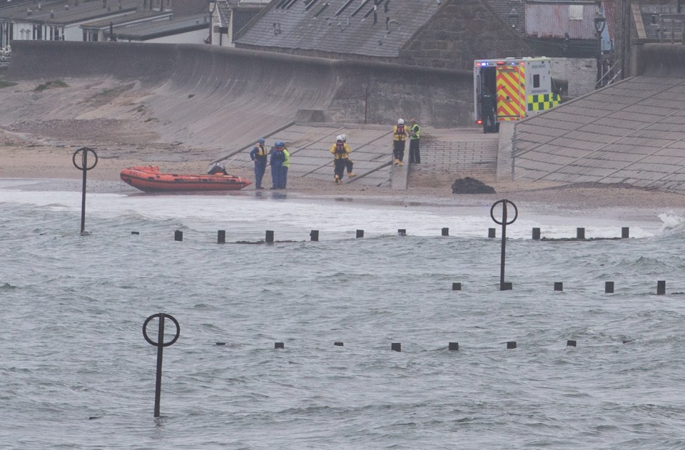  A mum and son have died after five people got into difficulty in the sea off Aberdeen beach