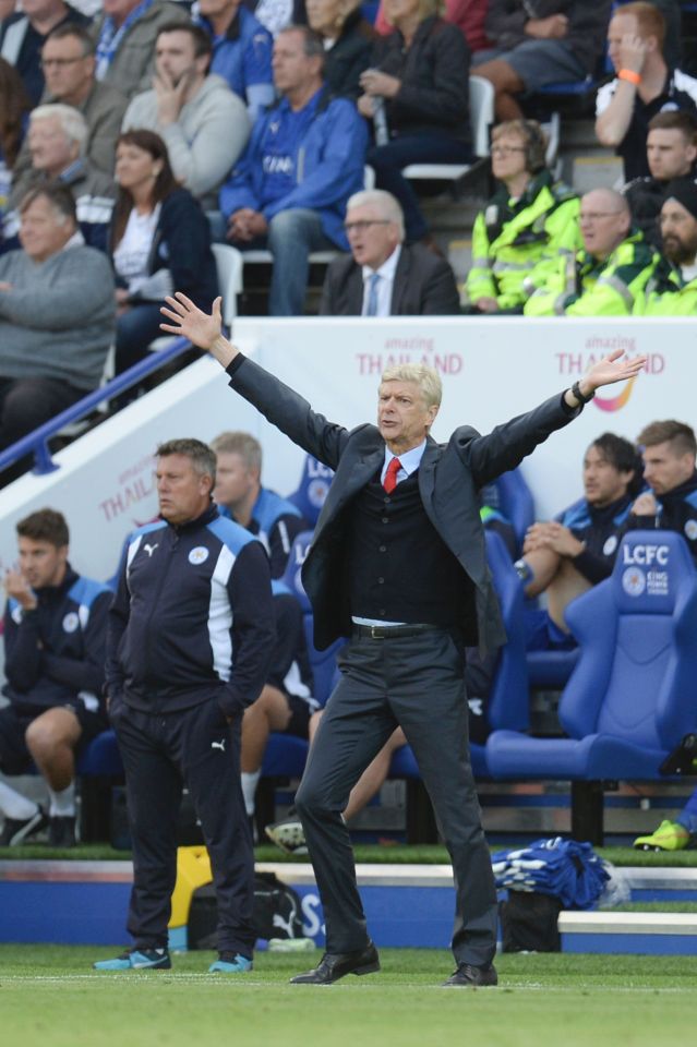 Arsenal rode their luck in the later stages to draw 0-0 with Leicester