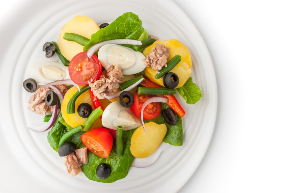  French Nicoise Salad is perfect for those summer barbecues or as a healthy side to a warm fish dish