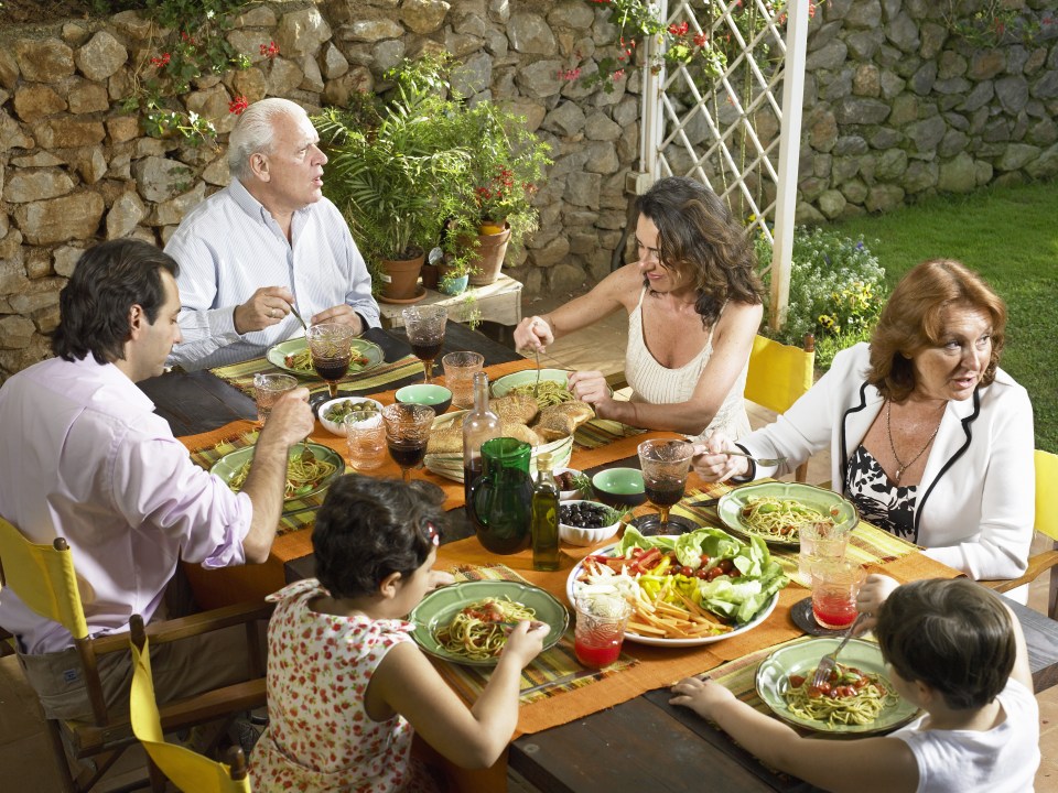  The Mediterranean diet is one of the healthiest in the world, with lots of dishes easy to prepare