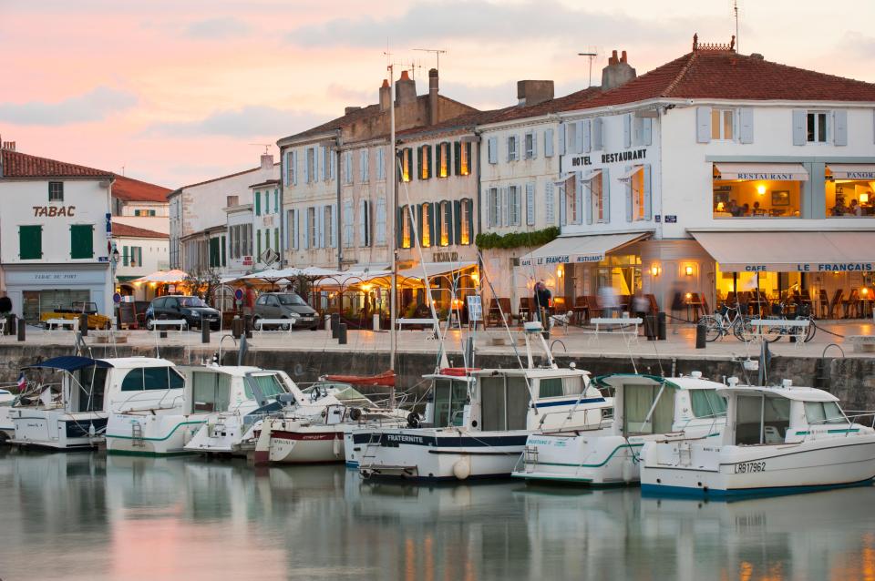  The harbour at La Flotte