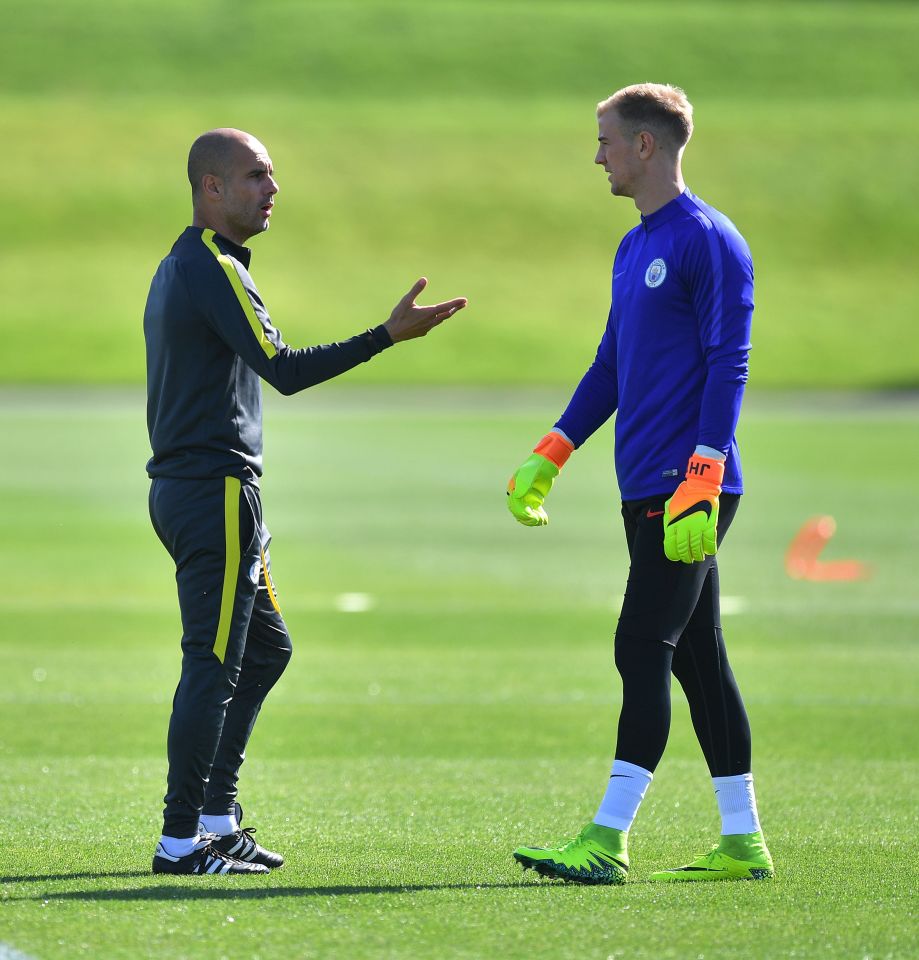  Guardiola has dropped Hart to the bench and looks set to let him leave