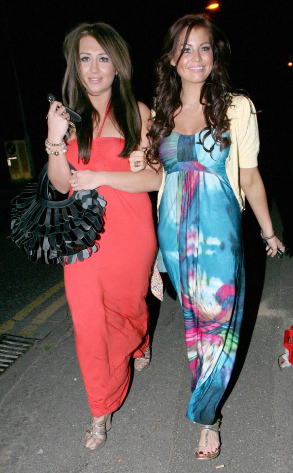  Lauren and Jess later found fame thanks to starring roles in Towie