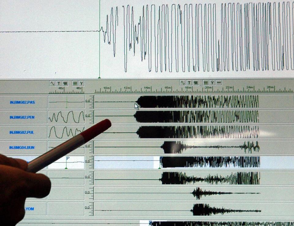  Special detectors were used in over 200 stations to locate the mysterious S wave