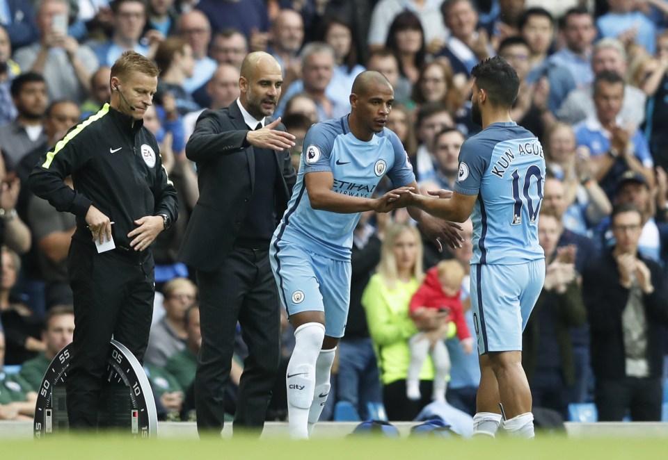 Fernandinho was the man to come on in his place at the Etihad