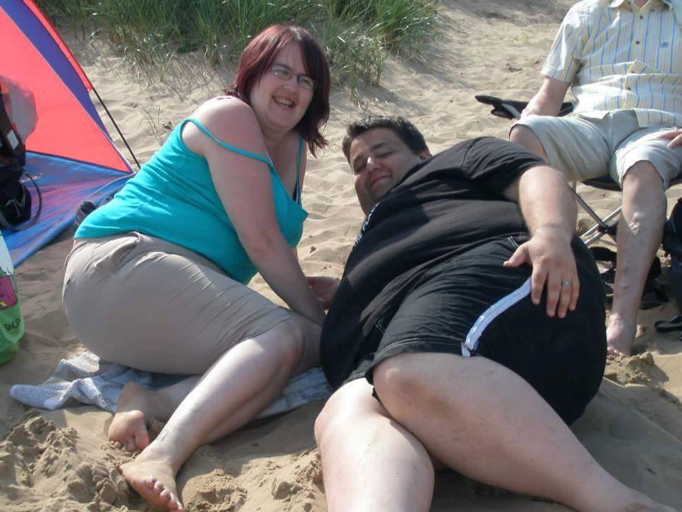 When Sally and Paul met, the pair weighed a whopping 16 stone and 26st 9lbs respectively