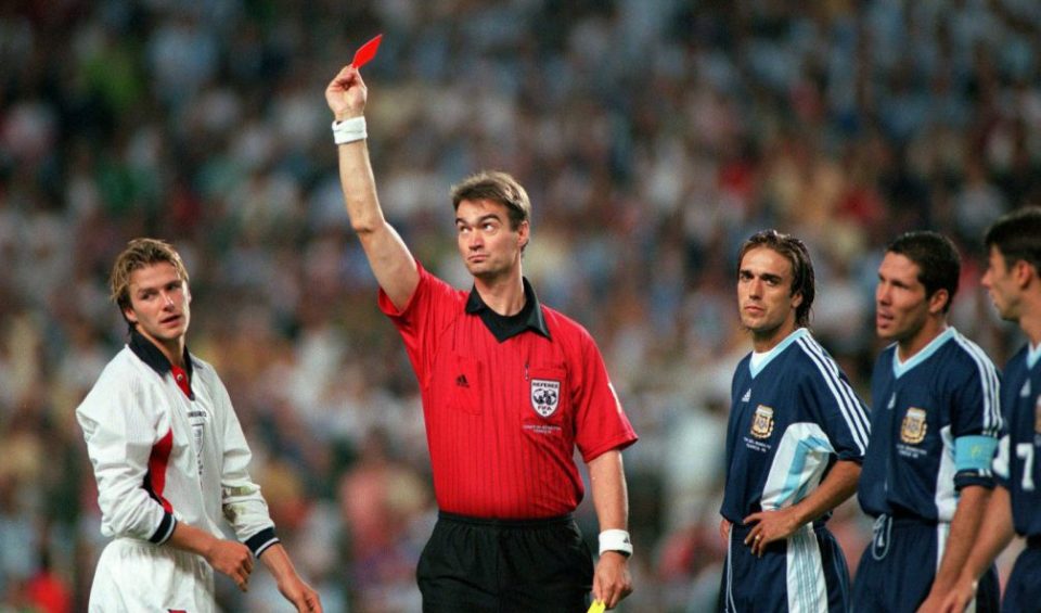 FILE PHOTO) World Cup 1998 Finals, St, Etienne, France, 30th June, 1998, England 2 v Argentina 2 (Argentina win 4-3 on penalties), Referee Kim Milton Nielsen sends off England's David Beckham for kicking out at Diego Simeone (Photo by Bob Thomas/Getty Images)