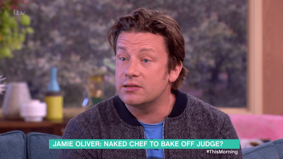  Jamie Oliver has pulled his name back out of the ring