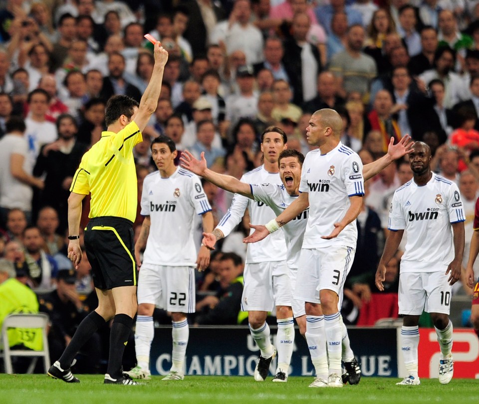 Pepe was sent off along with Jose Mourinho during Real Madrids loss to Barcelona