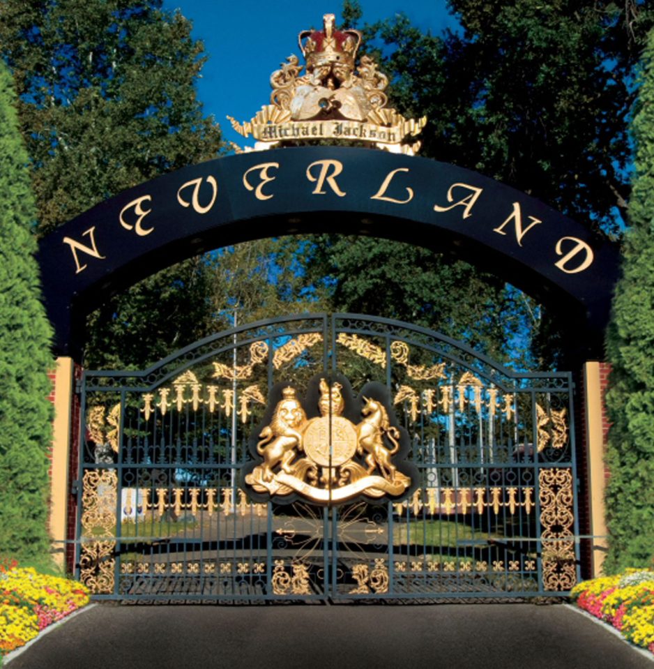  The gates to his Neverland ranch in Santa Barbara