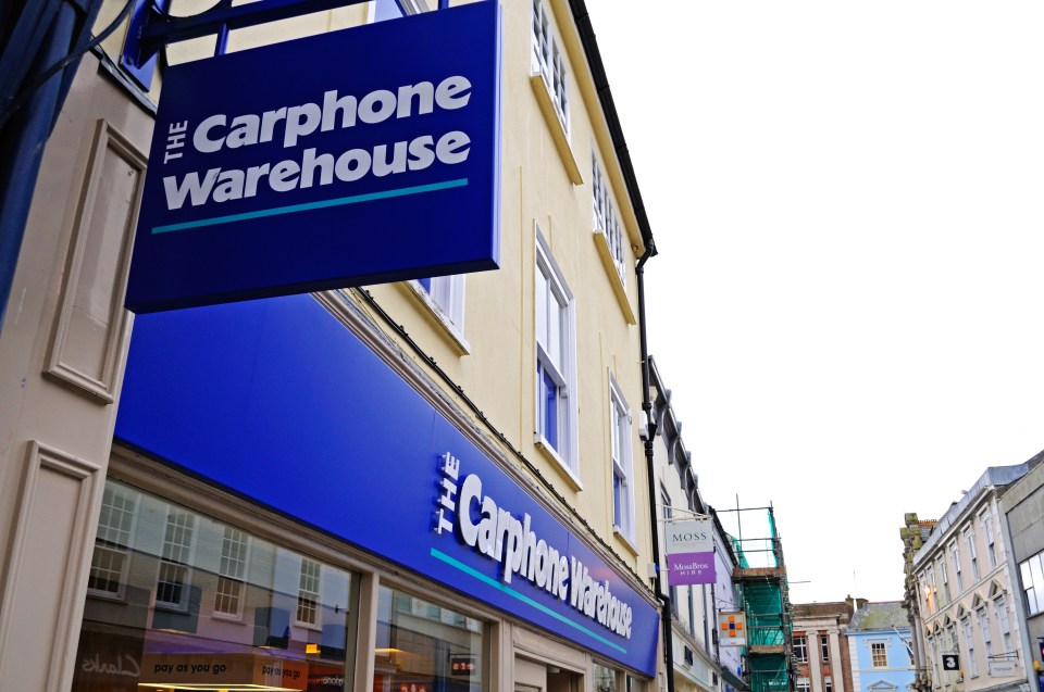  Miscommunication? After changing phones with Carphone Warehouse, reader was still paying two bills