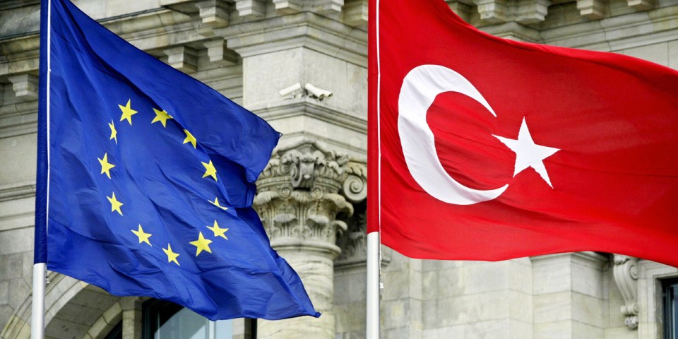 EU and the Turkish flag flying together