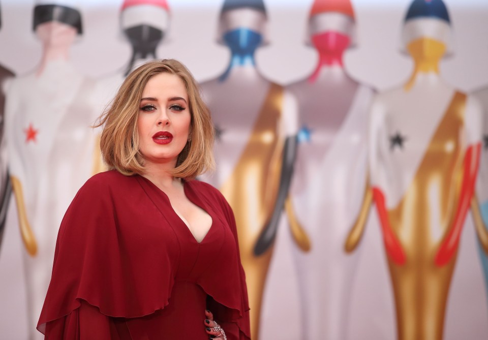  Looking pretty hot Adele