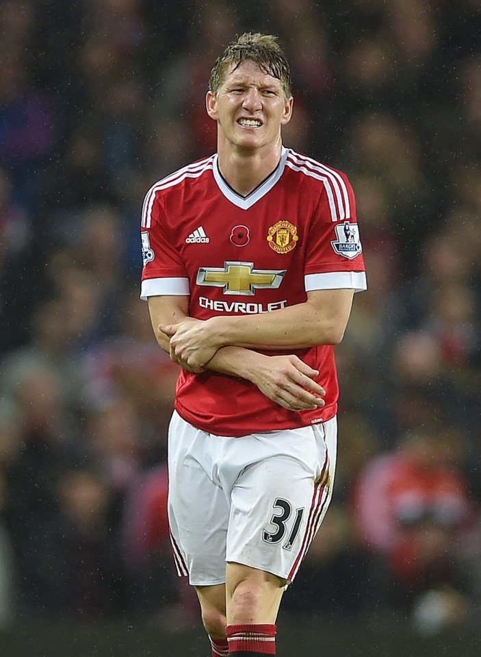  Bastian Schweinsteiger has been dumped into the reserves until his contract runs out