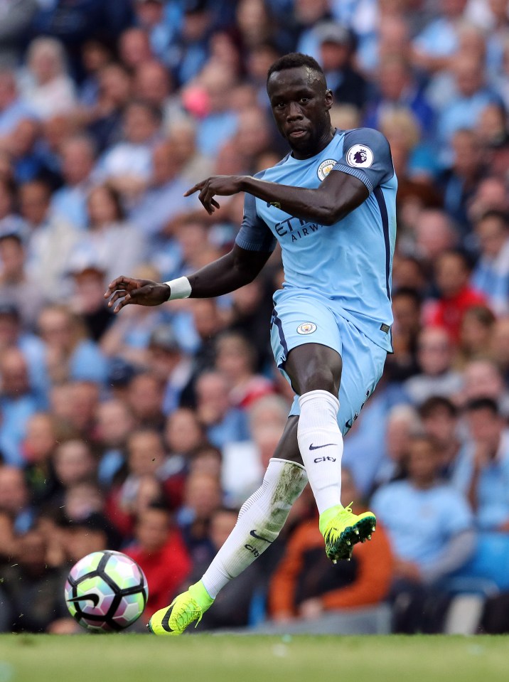 Bacary Sagna gets the nod over Pablo Zabaleta in the all-Manchester Fifa 17 XI