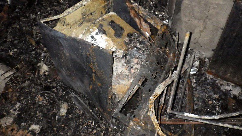  A fire ripped through a flat in Shepherd's Bush. The London Fire Brigade and Electrical Safety First have advised anyone with an affected machine to not continue using it.