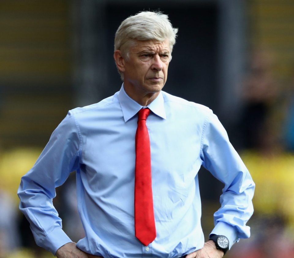  The midfielder claims Arsene Wenger has spoken to him just a handful of times