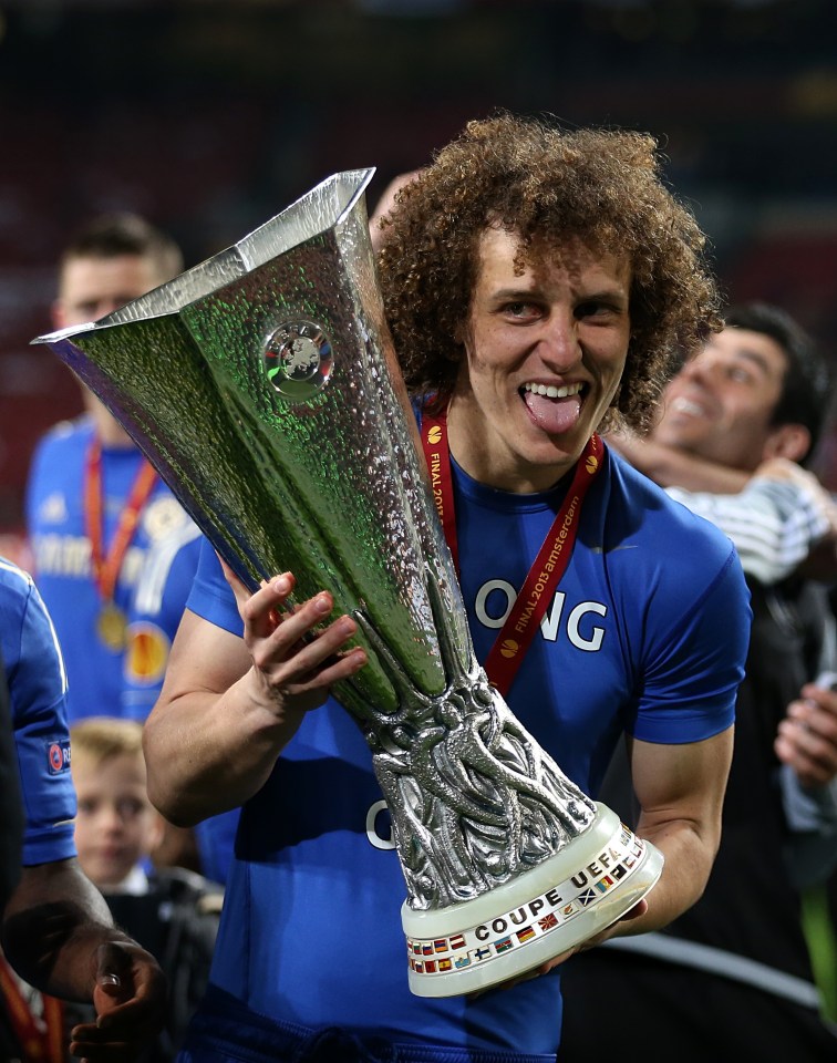  David Luiz also won the Europa League during his previous stint at Chelsea