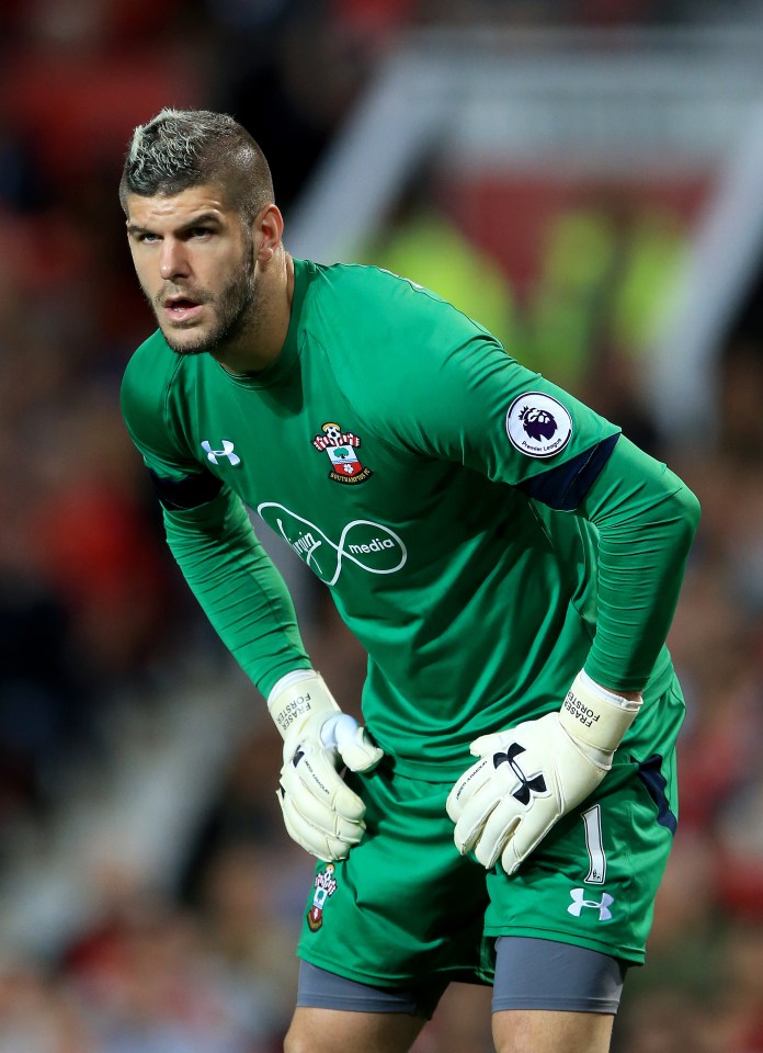  Fraser Forster is a target for Ronald Koeman's Everton