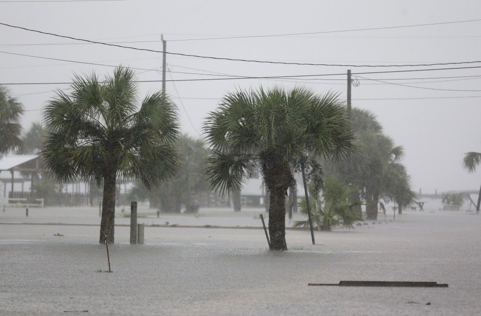  Ground water begins to flood some low areas as Tropical Storm Hermine heads inland