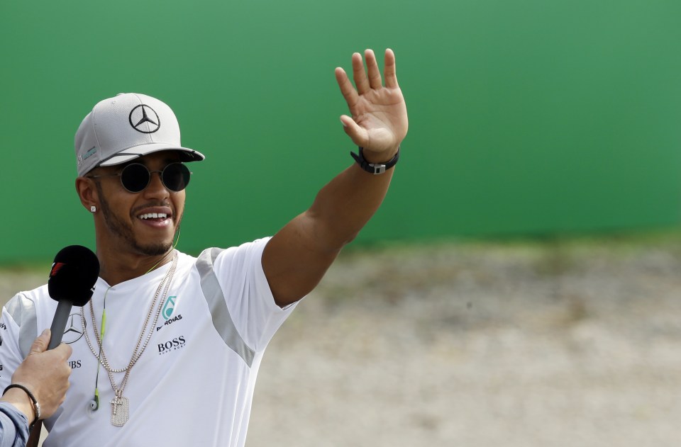  Lewis Hamilton is bidding to pip Nico Rosberg to the title