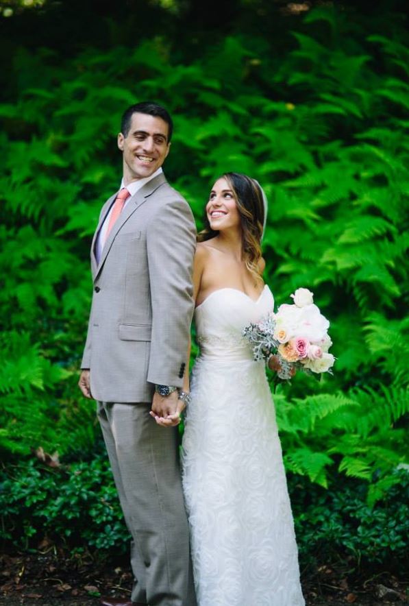 Samantha got married in August 2014