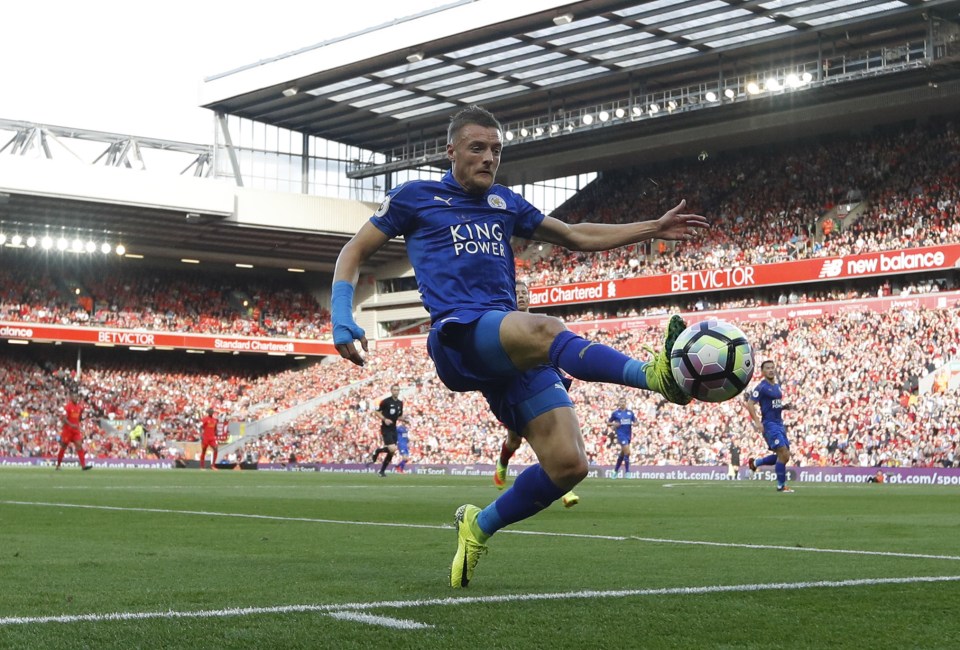 Vardy first sustained the wrist problem three years ago at a Blackpool arcade