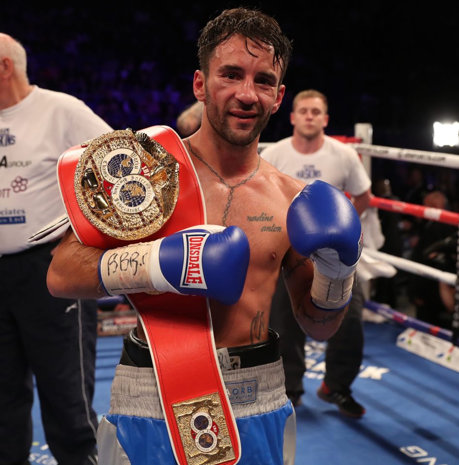  Lee Haskins won on points tonight to keep hold of his world title