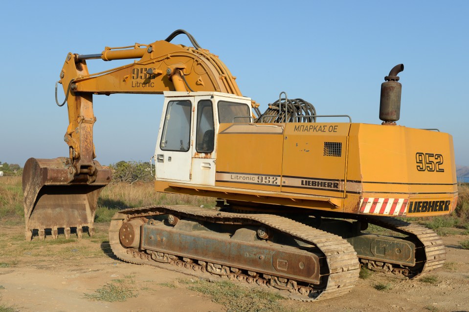 Ben Needham may be dead ¿ crushed by a digger owned by Konstantinos Barkas