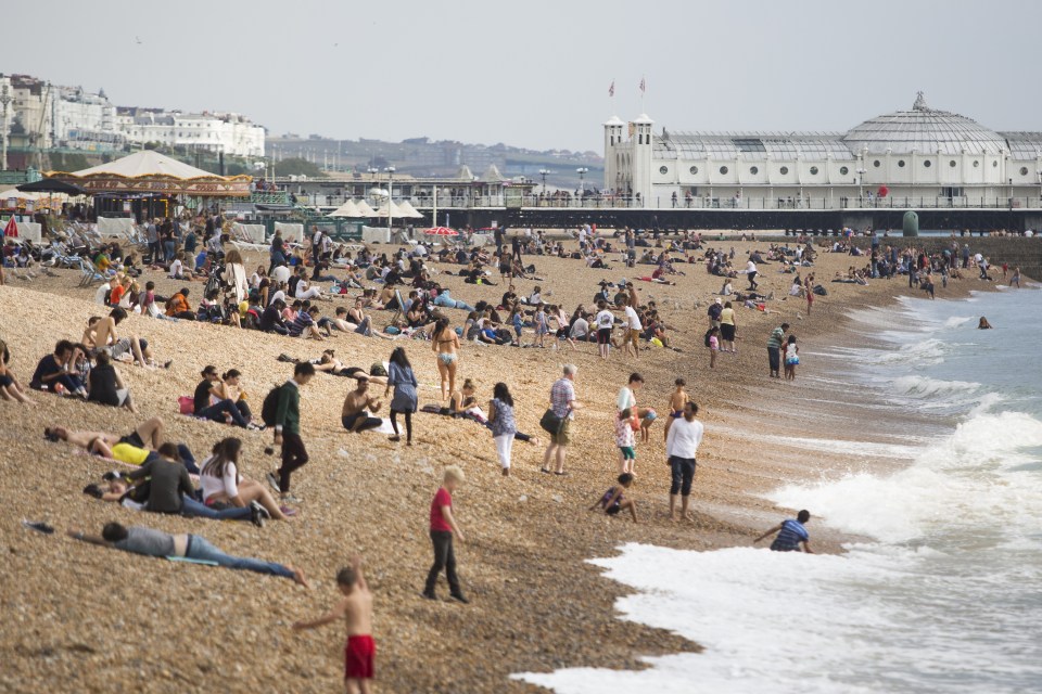  Some parts of the country will see sunshine today and towards the end of the week before the weather turns on the record-breaking September