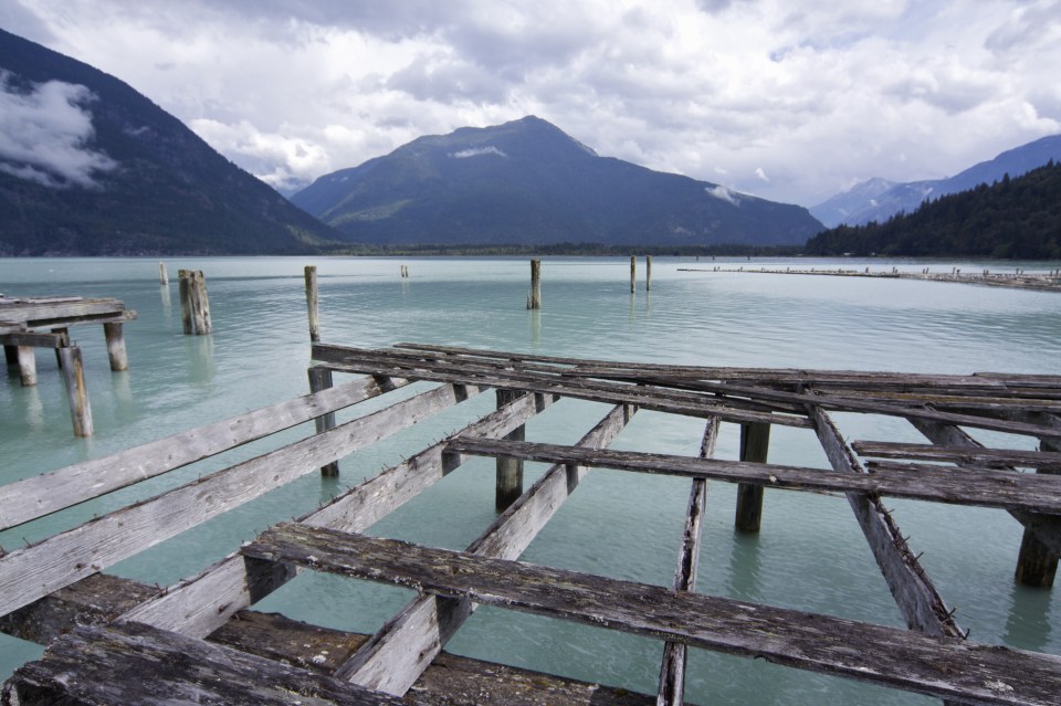  The couple will enjoy an aerial tour of Bella Bella in a float plane