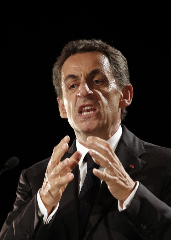  Nicolas Sarkozy has demands immigrants to France accept local traditions and "live like the French"