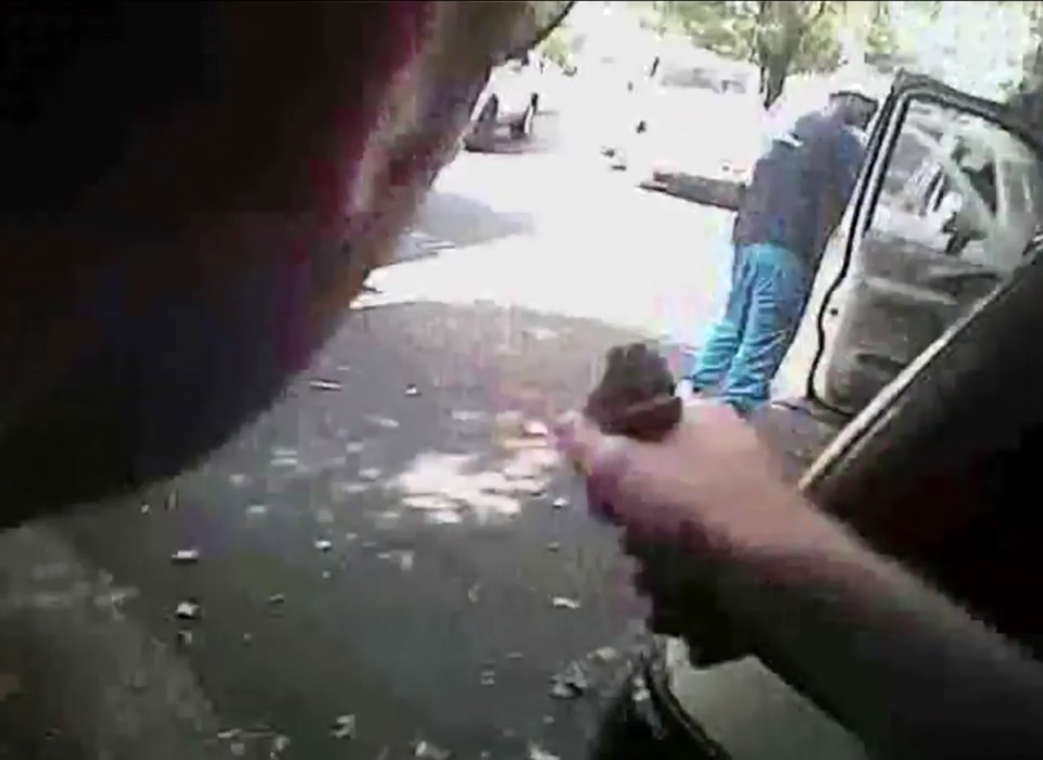 Police release bodycam footage of Keith Scott shooting