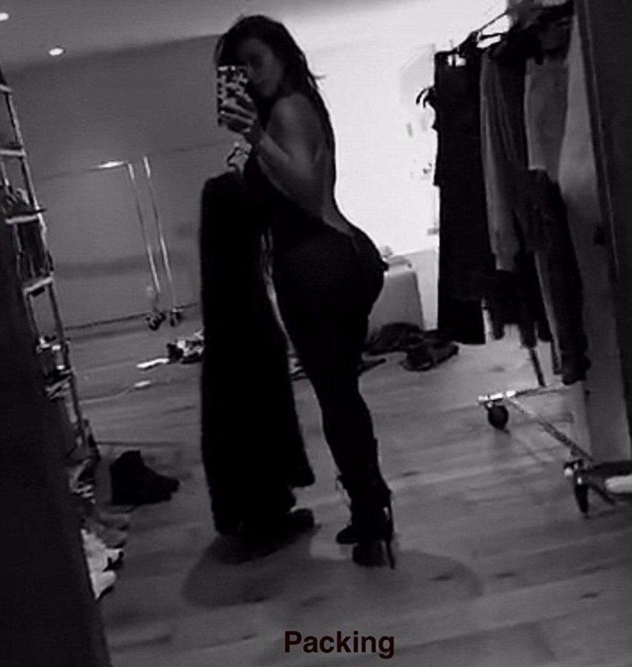  Kim gave her followers a look at her impressive wardrobe with this Snapchat photo