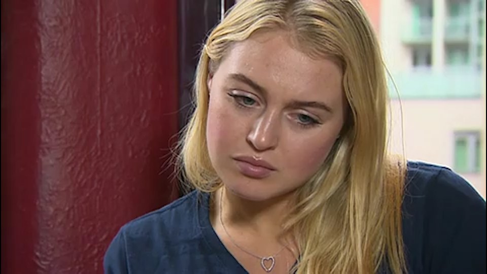  Iskra Lawrence filmed her reaction to an internet troll threatening to kill her