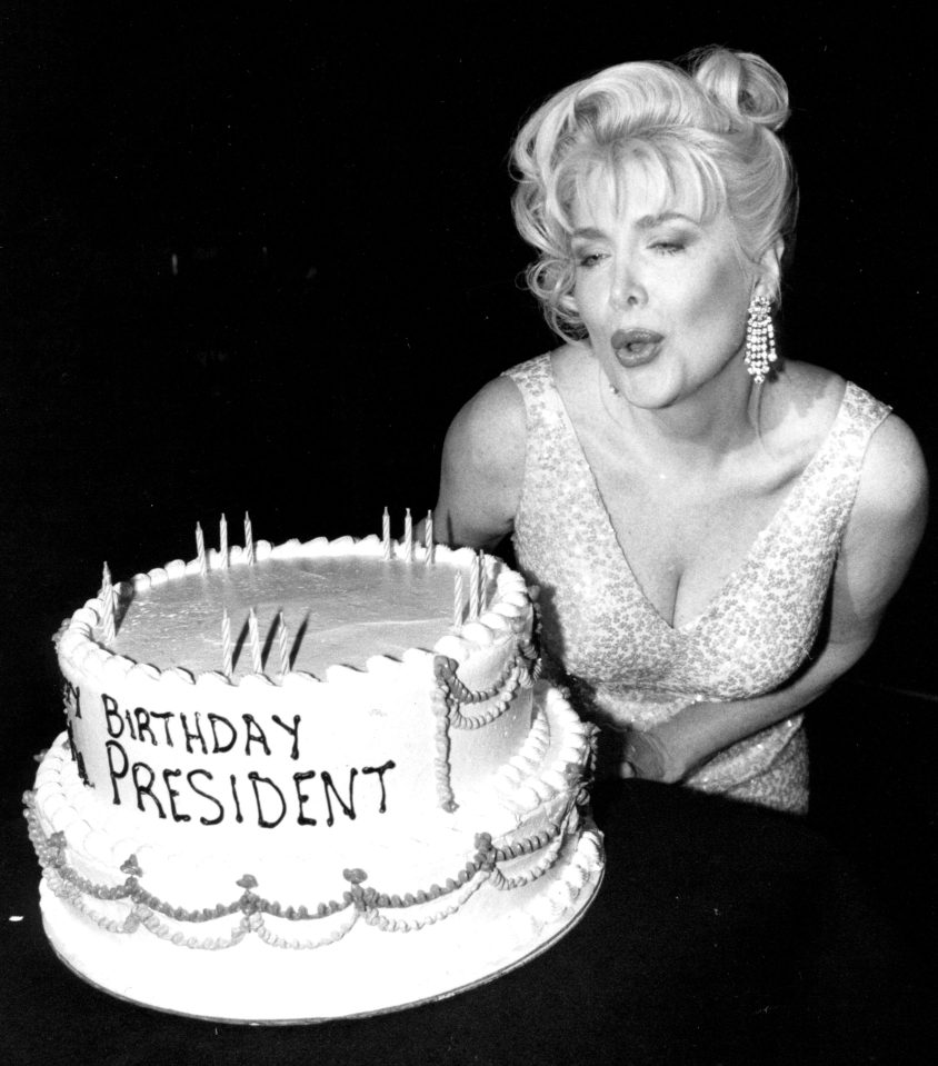 Gennifer Flowers, dressed to look like Marilyn Monroe, recreates Monroe’s “Happy Birthday Mr. President” for comedy Central’s Short Attention Span Theater