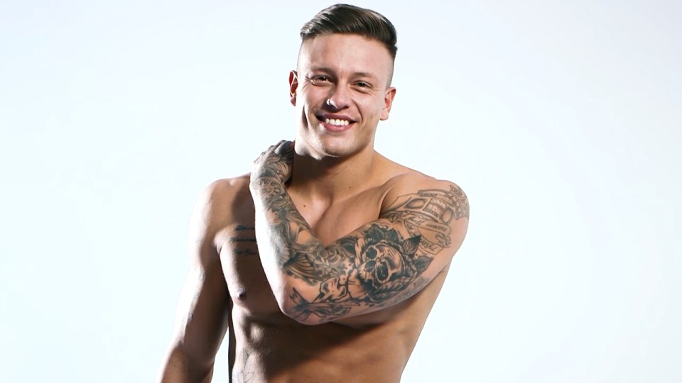  Love Island's Alex Bowen wants to be tattooed head to toe