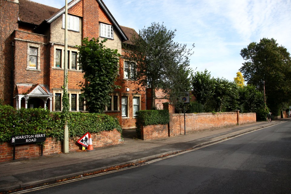  The incident happened in the Marston Ferry Road area of Oxford